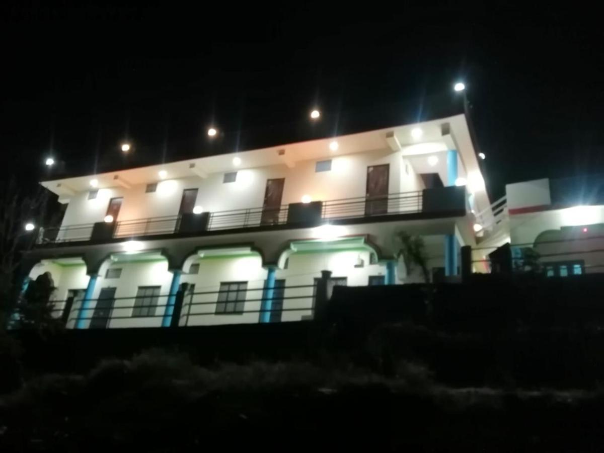 Prince Homestay & Restaurant Rudraprayāg 外观 照片